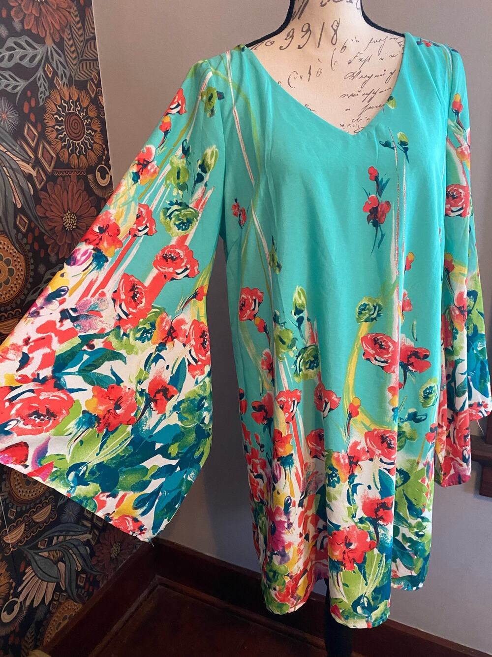 Pink Owl Bell Sleeve Floral Tunic Blouse Size Large